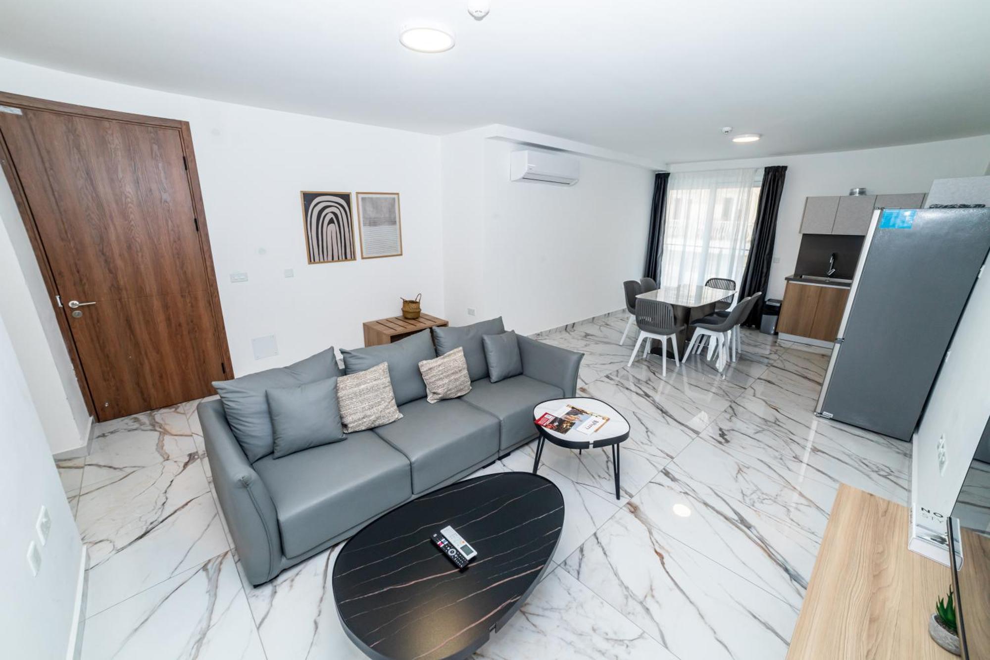 New, Stylish And Modern 1Br Apartment St. Paul's Bay Exteriör bild